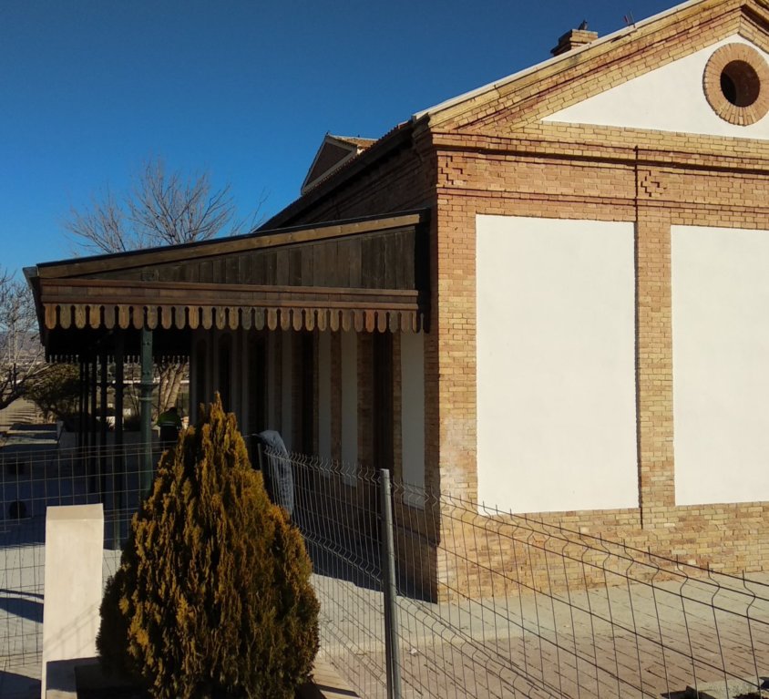 Rehabilitación y puesta en valor de la antigua estación de ferrocarril de Huércal-Overa