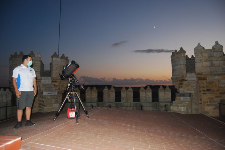 Observación astronómica en el castillo de Fuensaldaña