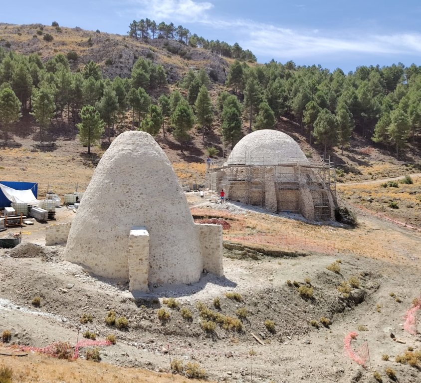 Restauración de los pozos de nieve 11 y 13 en Sierra Espuña